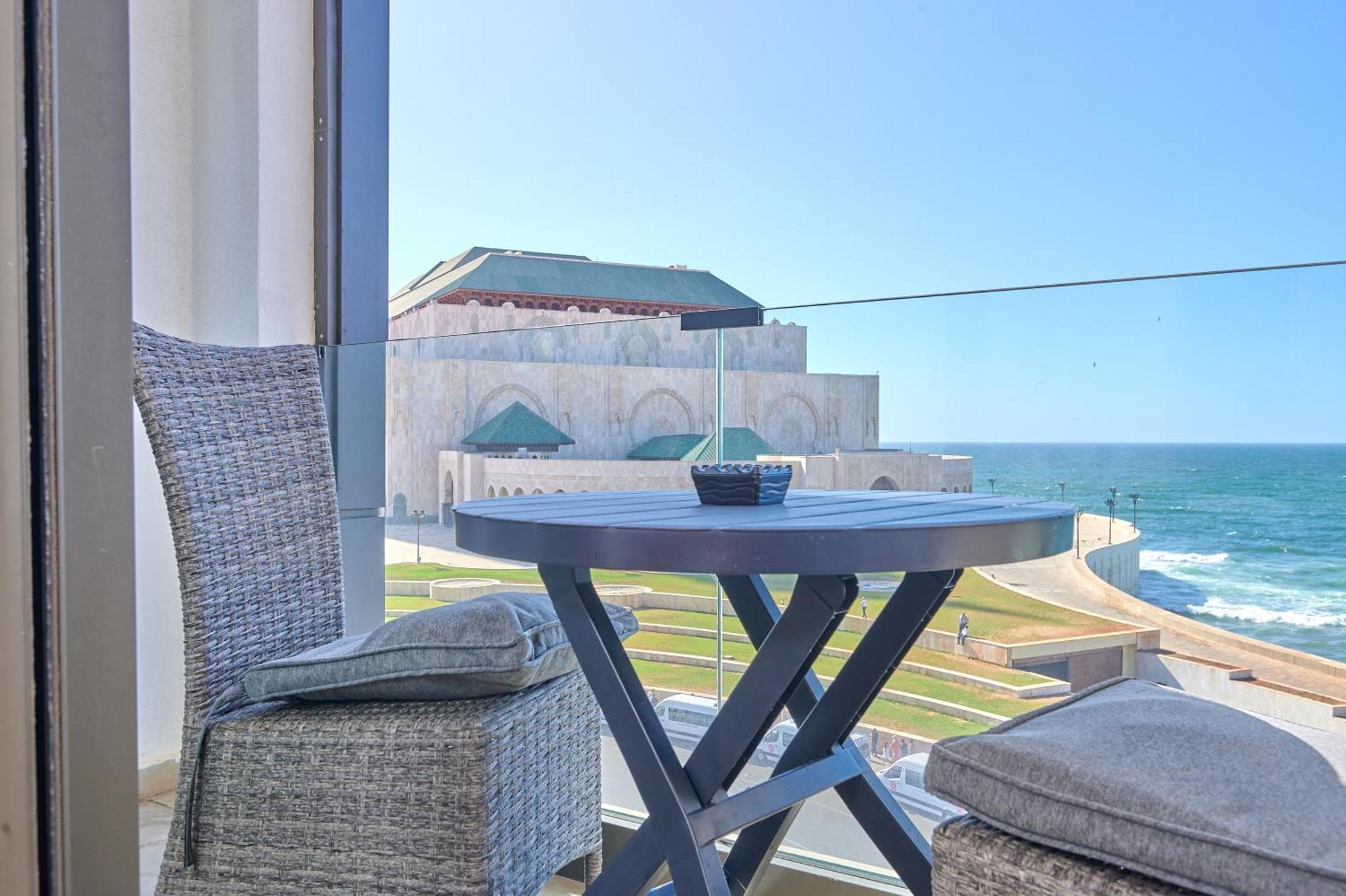 Apartment Sea View B2 - Mosquee Hassan II - By Thecasaedition Casablanca Ngoại thất bức ảnh
